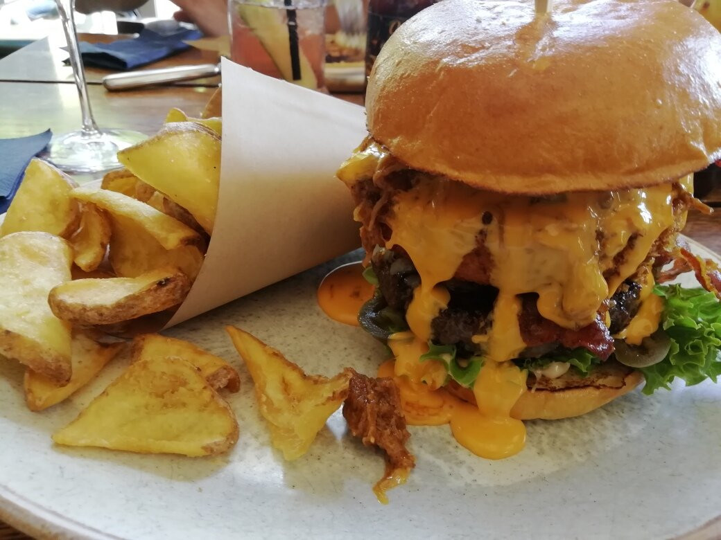 Orange Die Burgermanufaktur