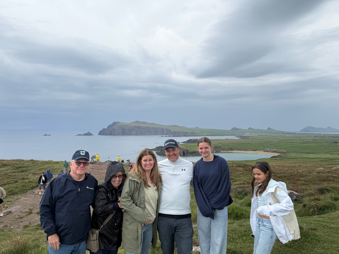 Killarney Tour & Taxi Service-基拉尼必去景点