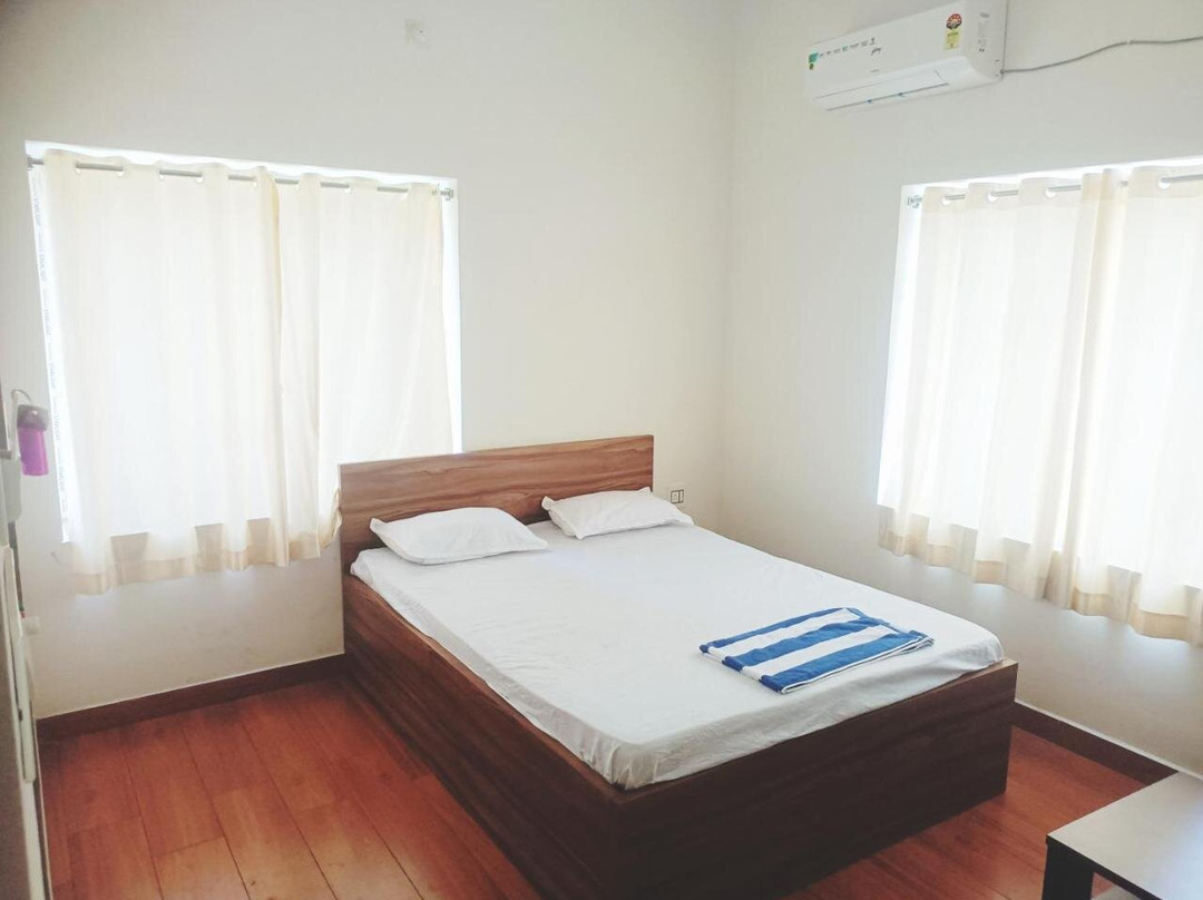Hotel Seven Seventeen