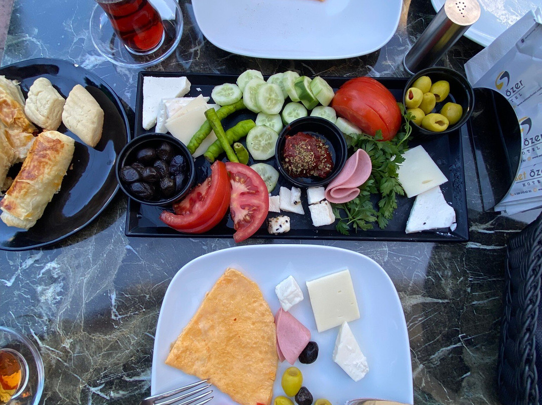 Set Özer Hotel主图