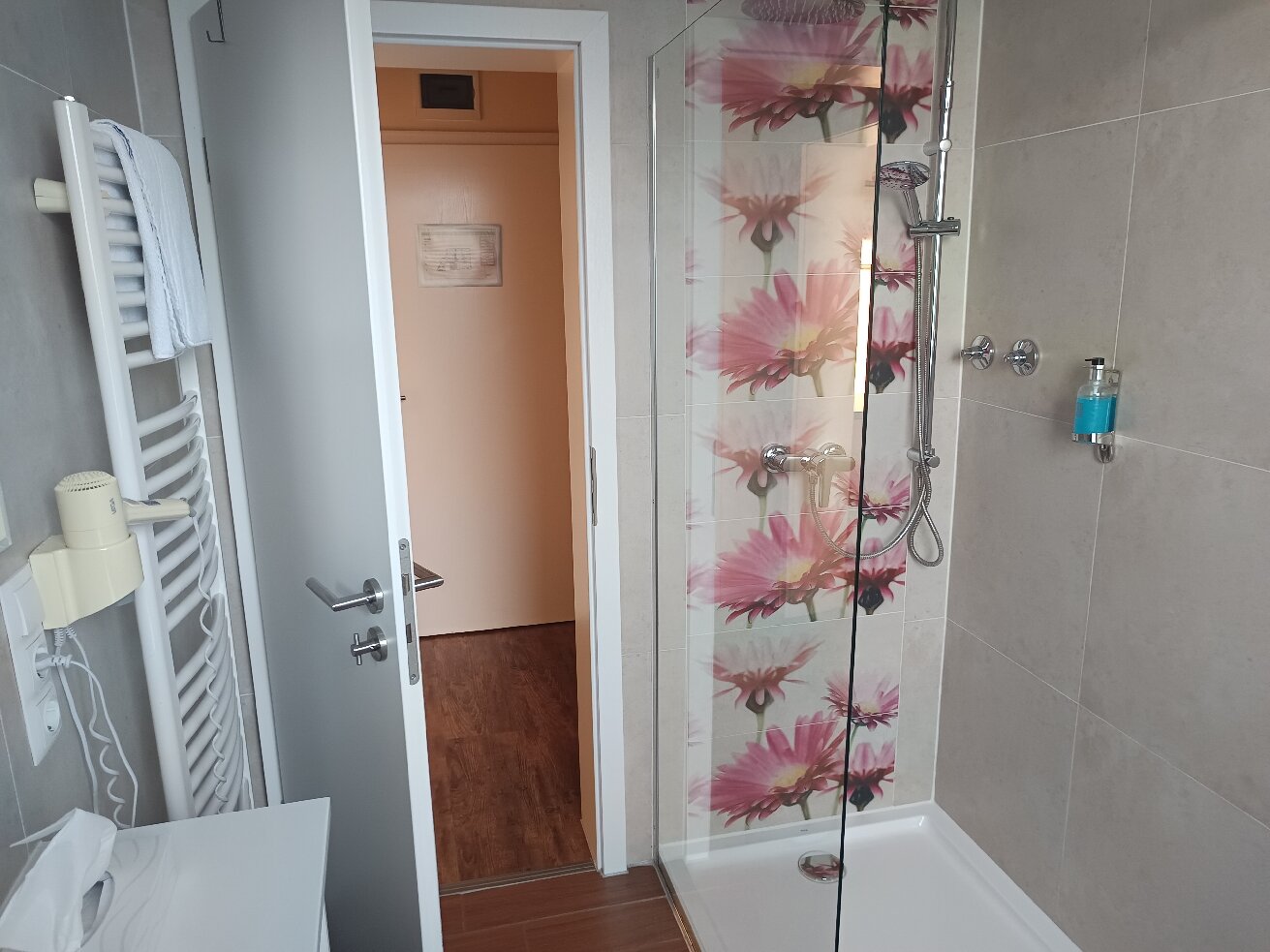 Hotel Engelbert-官方