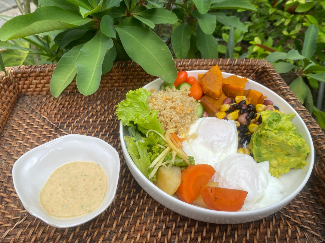 Lanterns Cafe & Healthy Brunch