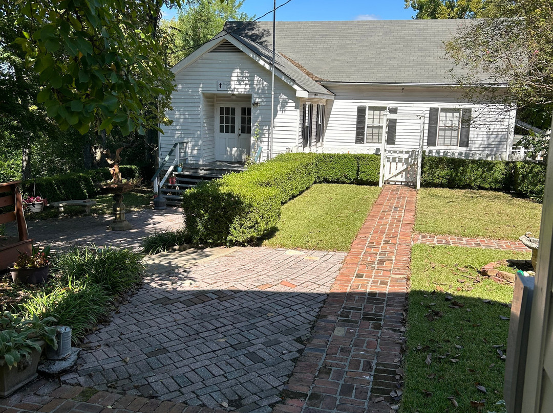 The McNutt House - Suites and Tour Home主图