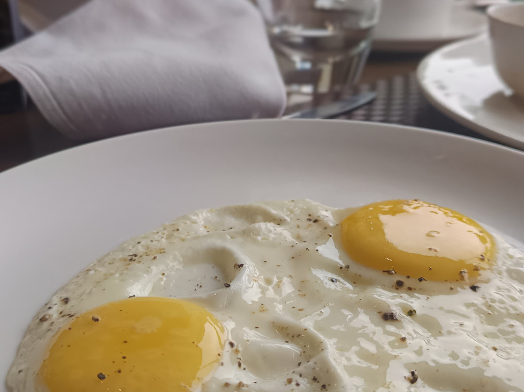 Le Lac Sarovar Portico主图