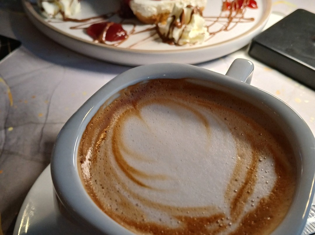 The Fountain Coffee Cocktails & More-Kavos必去景点