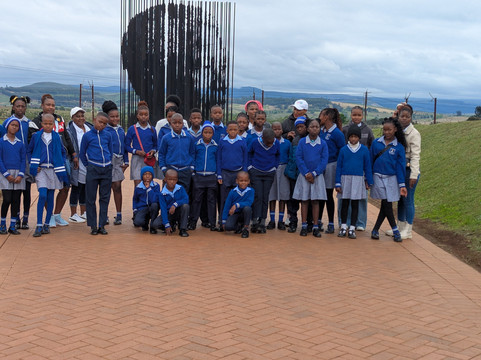 Footprints in Africa Tours-比勒陀利亚必去景点