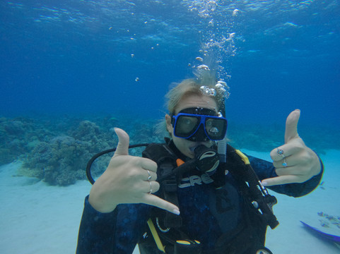 SV Summer Jo-艾尔利滩必去景点