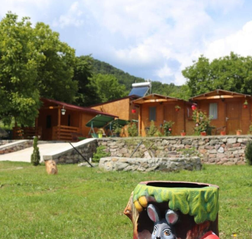 Cabanutele La Denisa