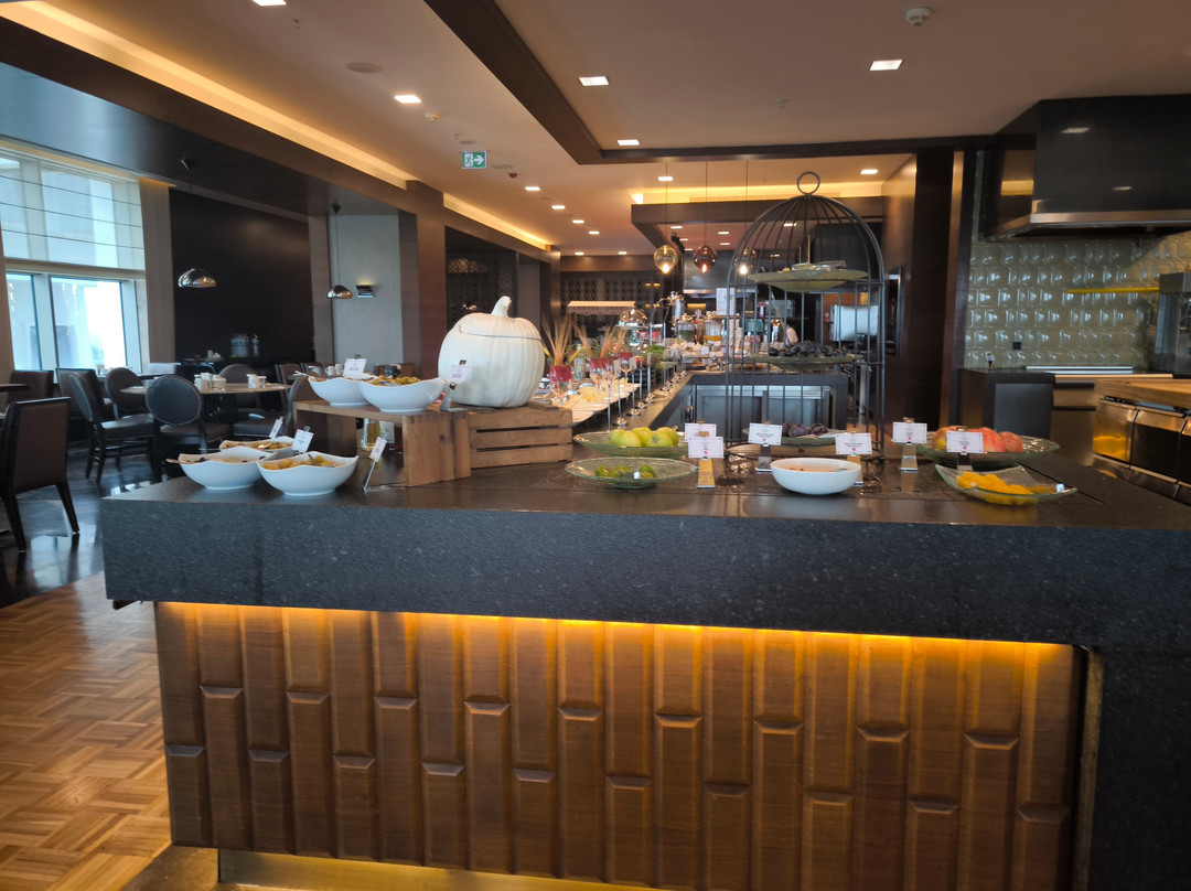 Feast Restaurant