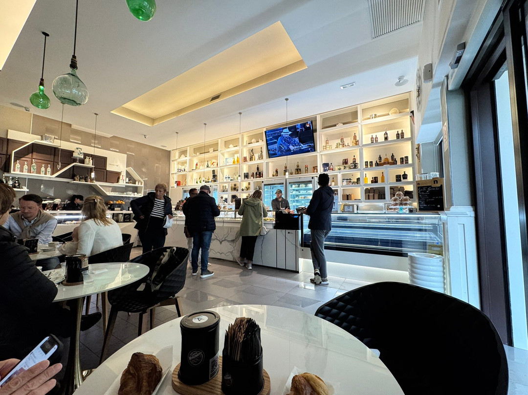 Pasticceria Bar Chocolate Cafe'