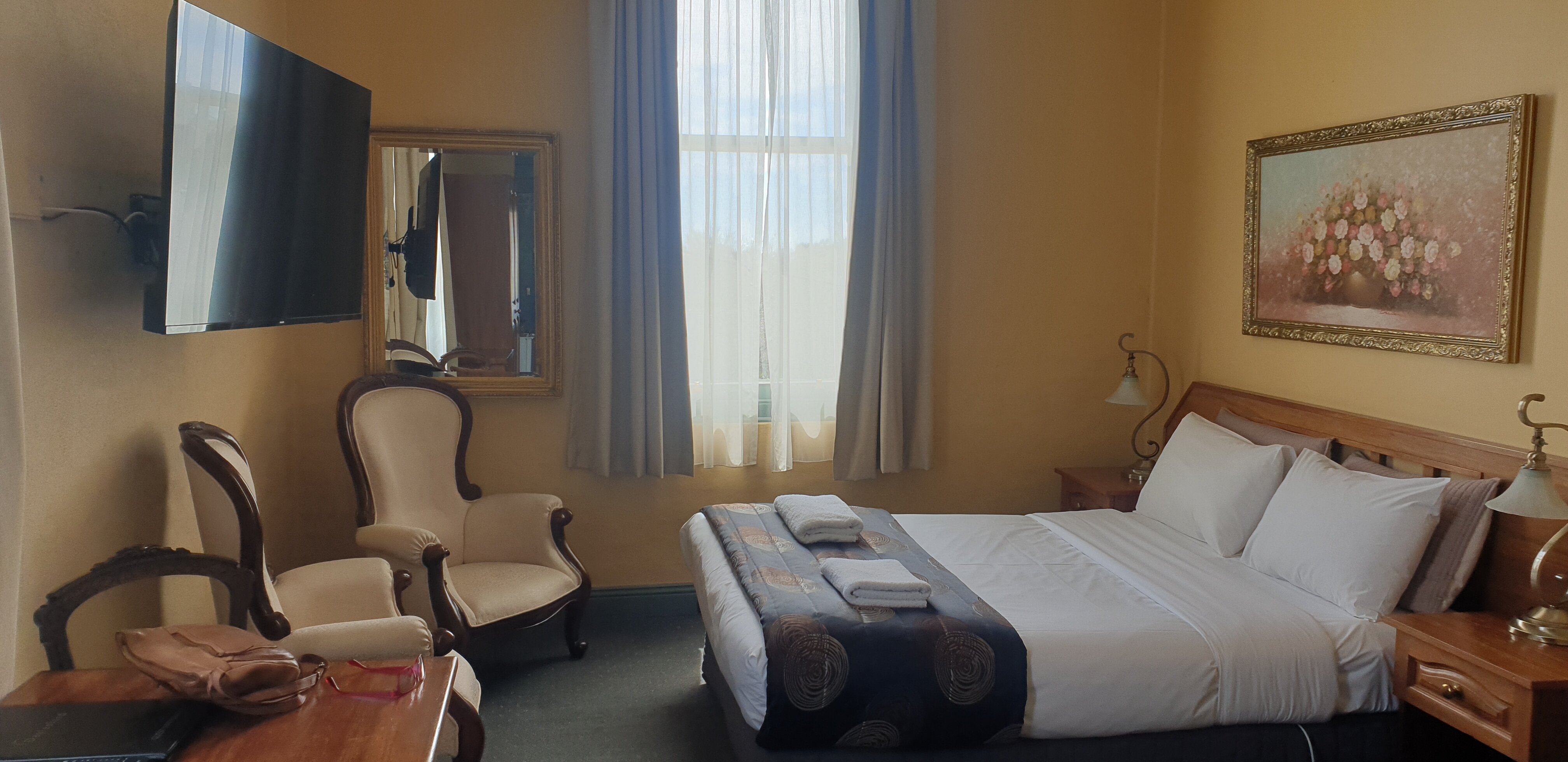 中央温泉酒店-官方