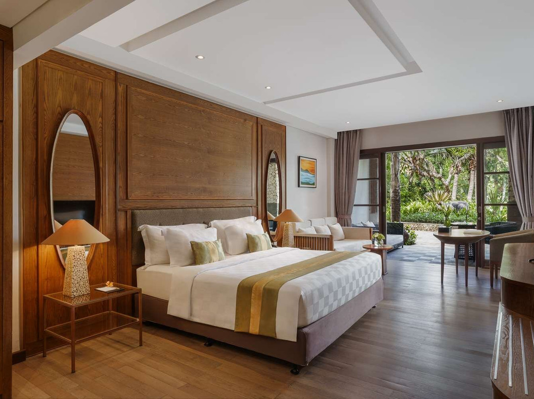 Royal Tulip Springhill Resort Jimbaran