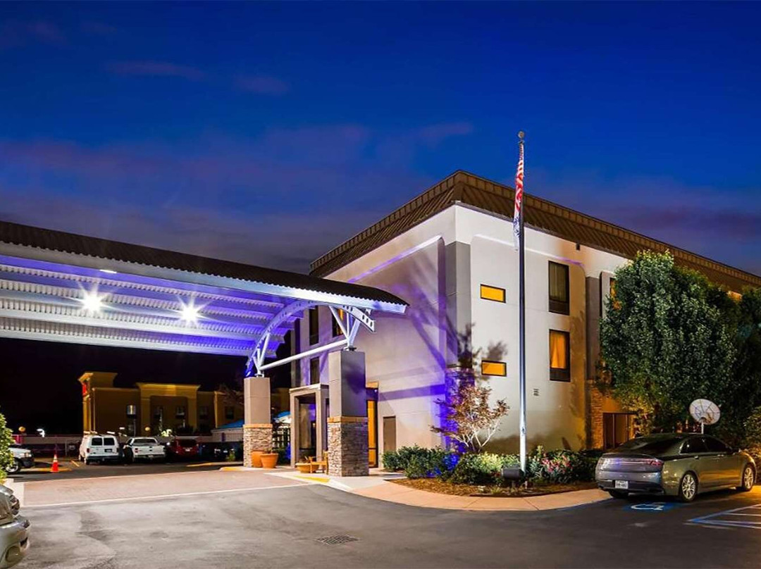 Waynesboro酒店住宿-Days Inn by Wyndham Laurel MS