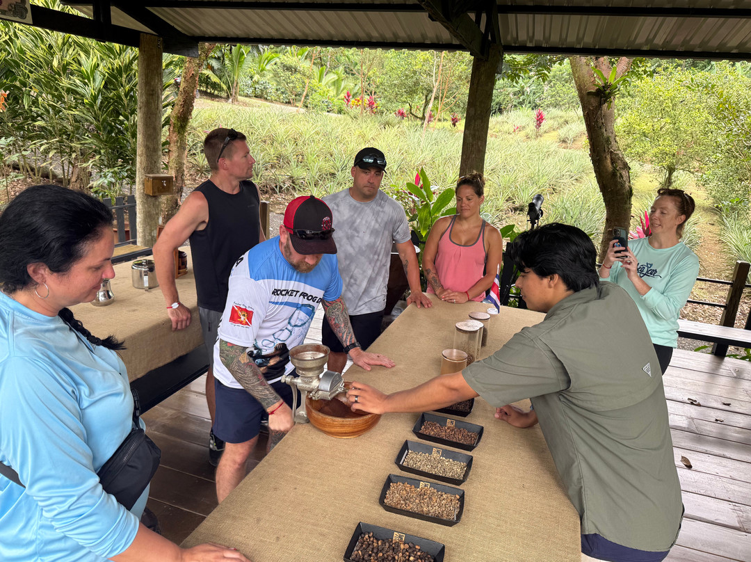 Maleku Tours-利比里亚必去景点