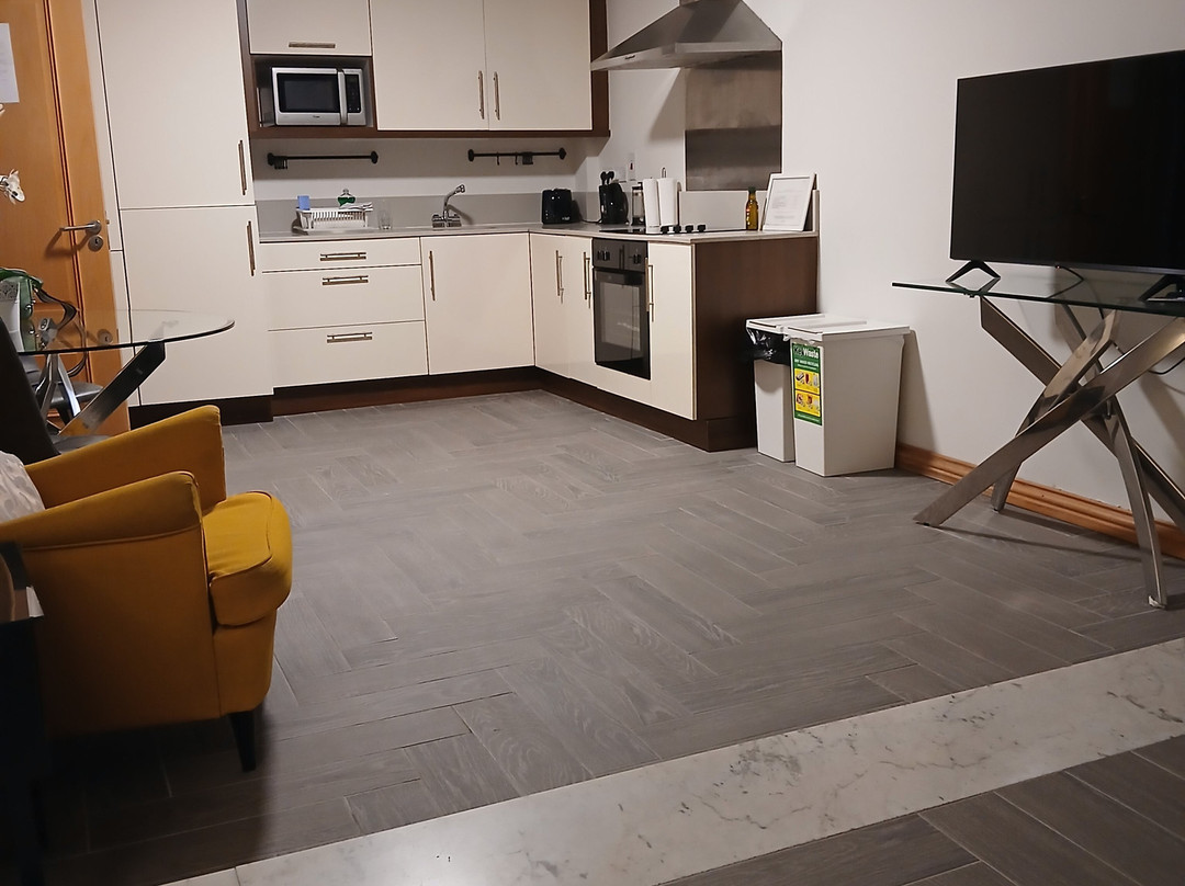 Broc House Suites主图