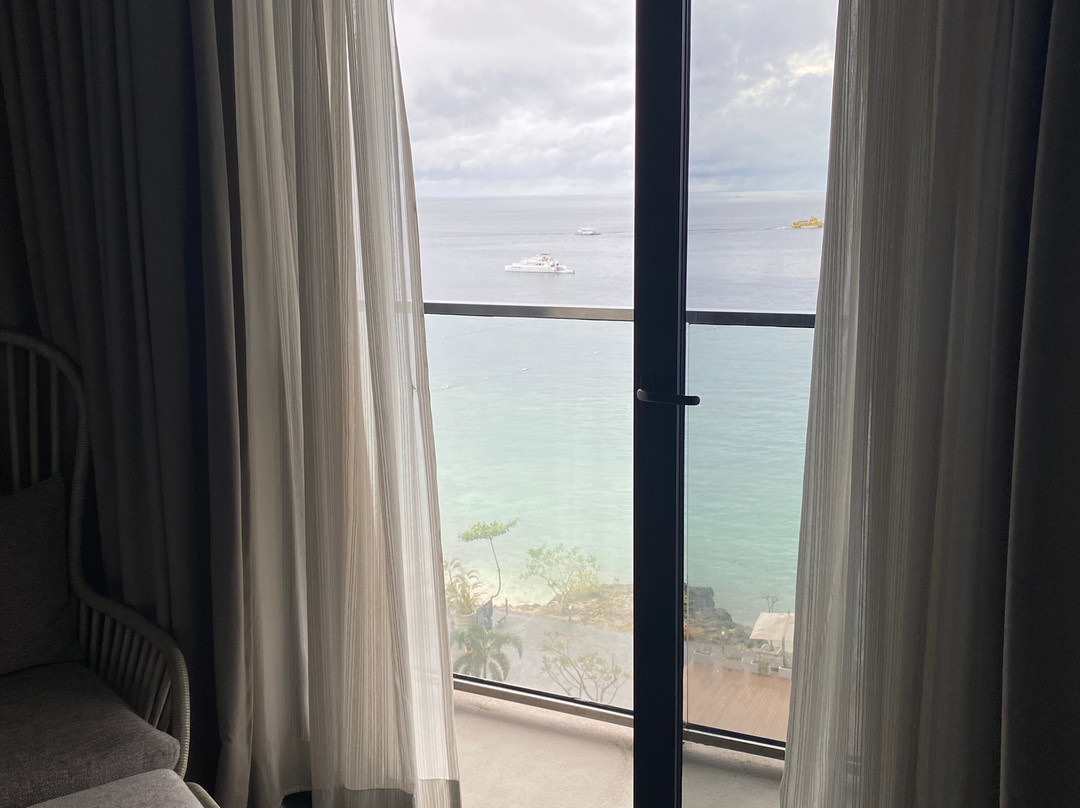 The Reef Island Resort主图