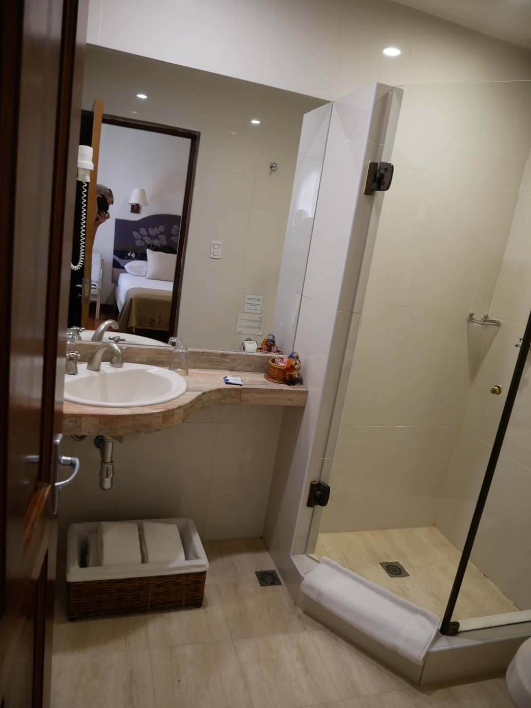 拉巴斯罗萨里奥酒店-浴室