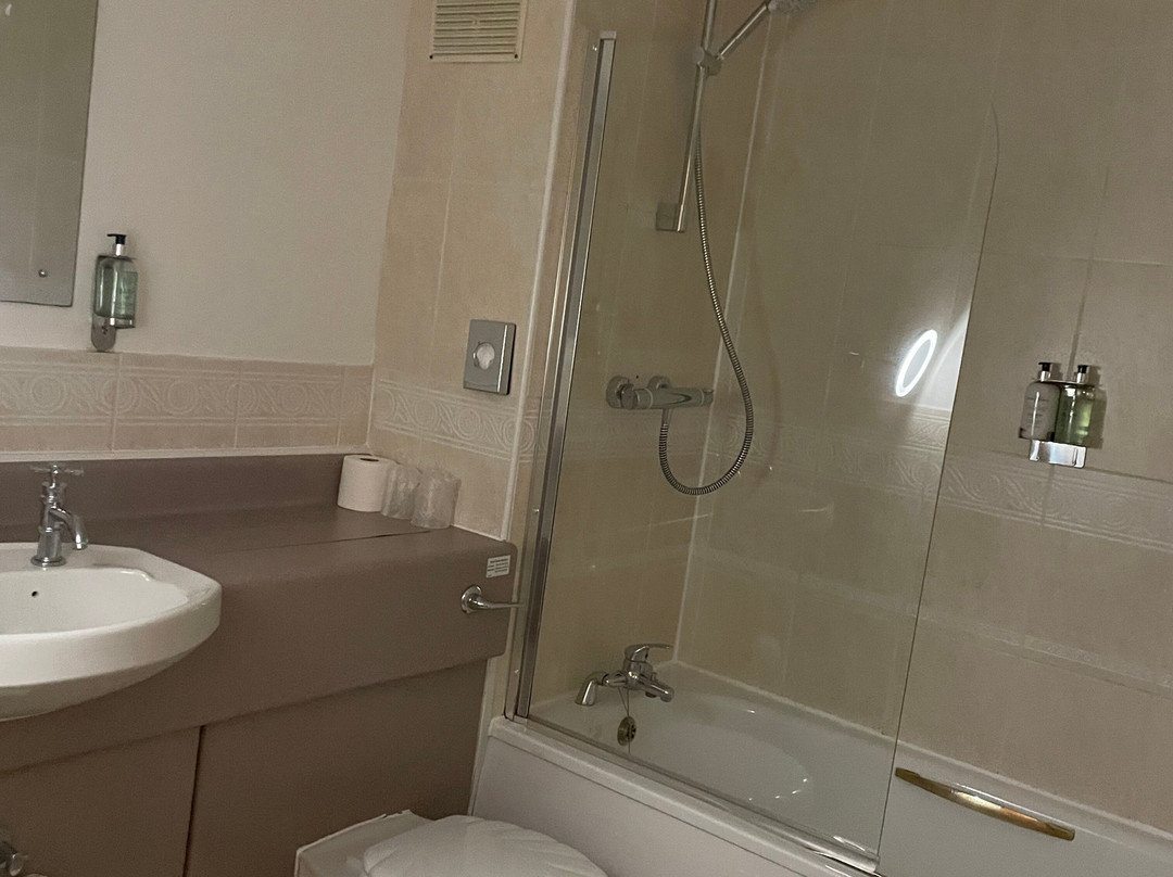 The Garrison Hotel主图