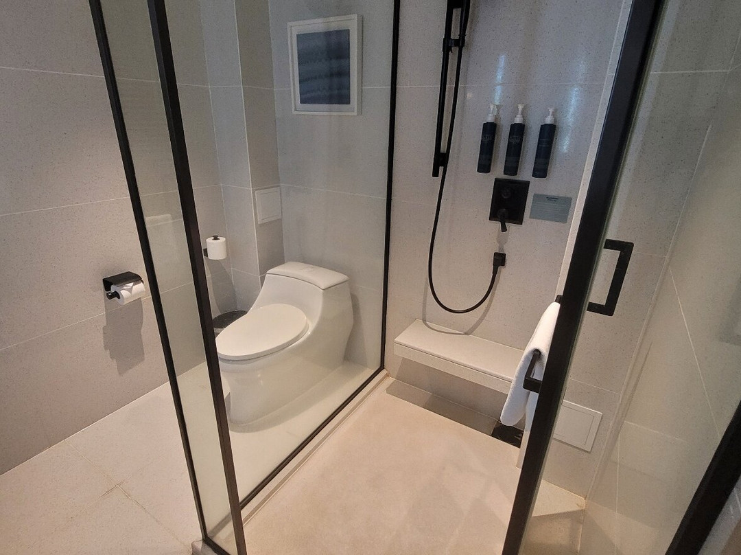 海南琼中福朋喜来登酒店主图