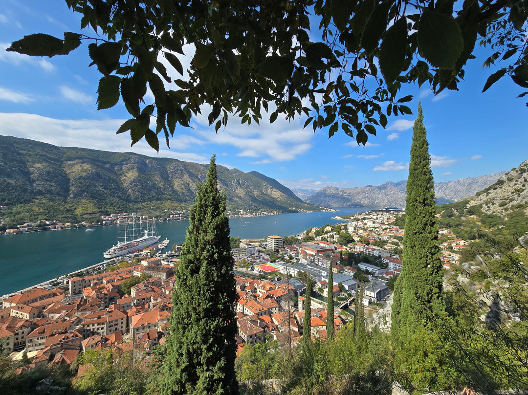 Kotor Fortress-Spiljari必去景点