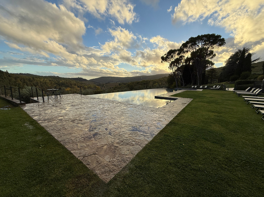 卡斯特罗迪斯帕尔坦纳酒店主图