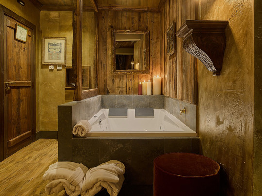 派尼塔山谷酒店主图