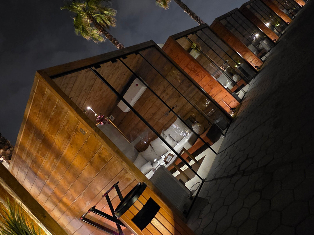 Safir Fintas Kuwait Hotel主图