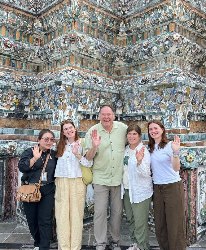 Aj Travel-曼谷必去景点