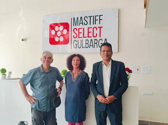 Mastiff Select Gulbarga Hotel主图