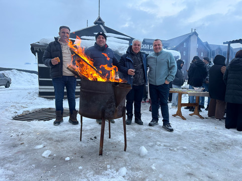 White Park Hotel主图