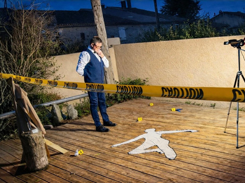 Le Bureau Des Intrigues-阿维尼翁新城必去景点