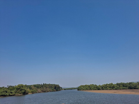 Cris Cruises-卡维洛辛必去景点