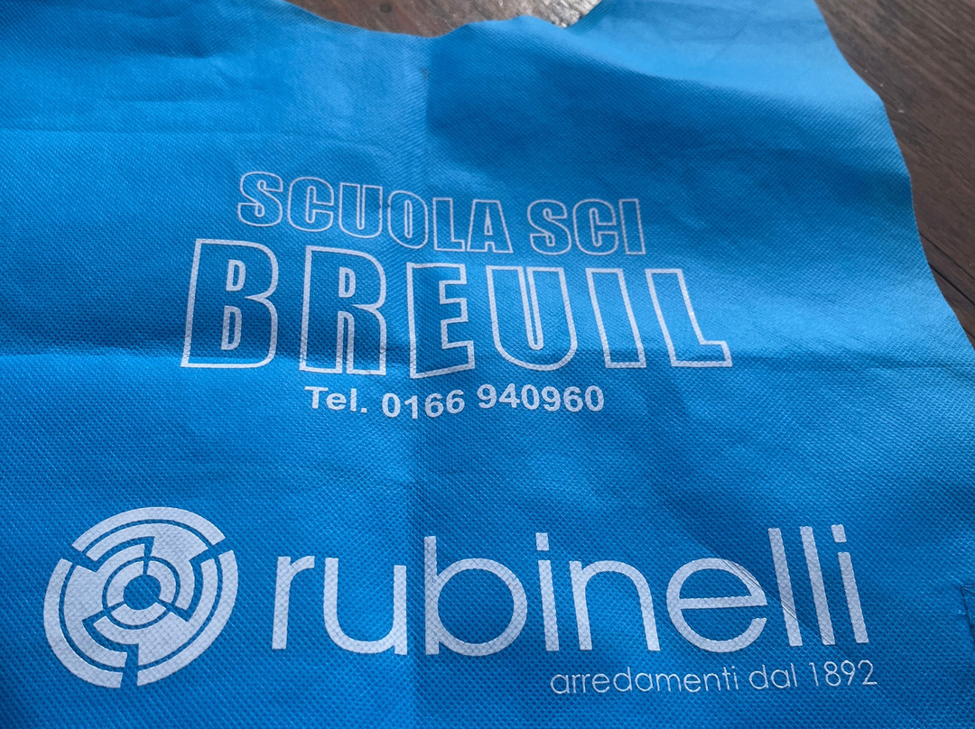 Scuola DI Sci Breuil-布勒伊切尔维尼亚必去景点
