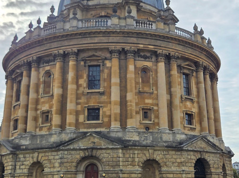 拉德克里夫图书馆-牛津必去景点