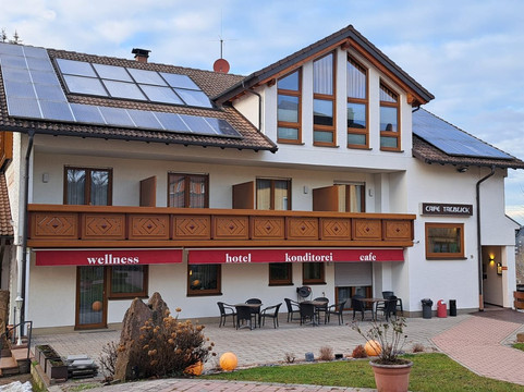 塔布里克康体酒店主图