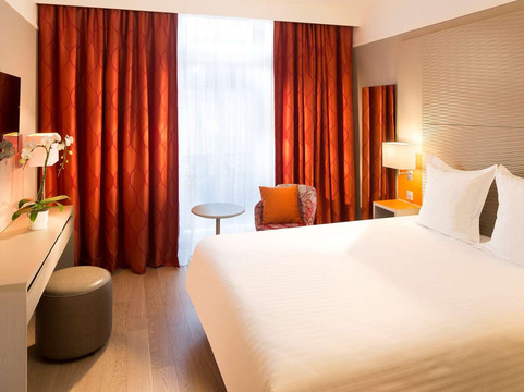 朱拉第戎大洋洲酒店主图