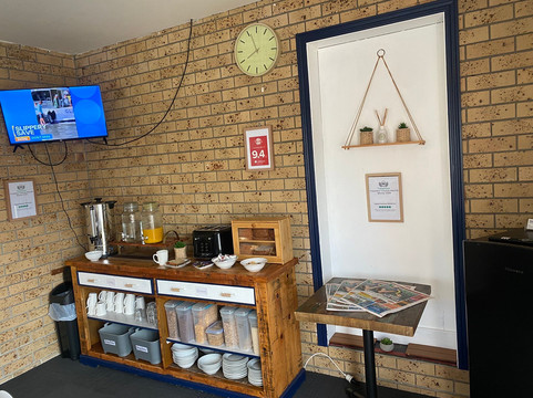 特威德港汽车旅馆主图