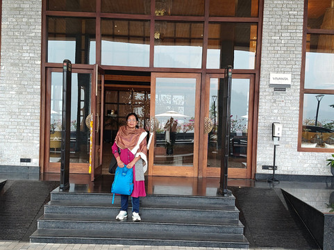 锡金派肯岩瑞温塔酒店主图