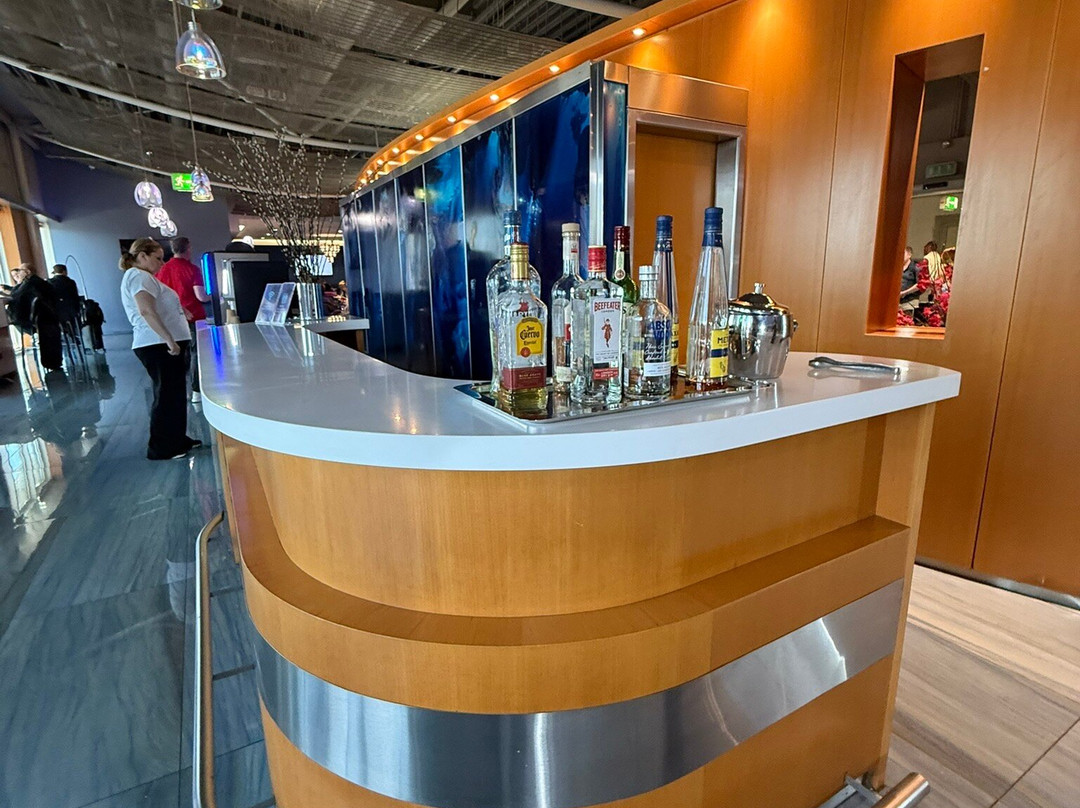 Skyserv Melina Merkouri Lounge-斯巴达必去景点