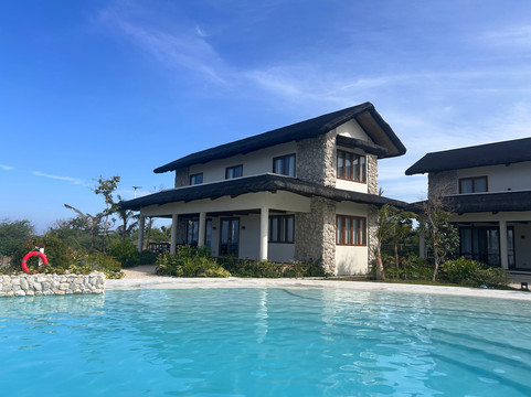 Club Nalu Managed by HII