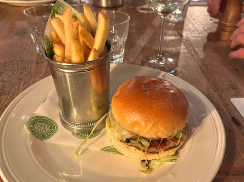 布拉伯恩五铃旅馆主图