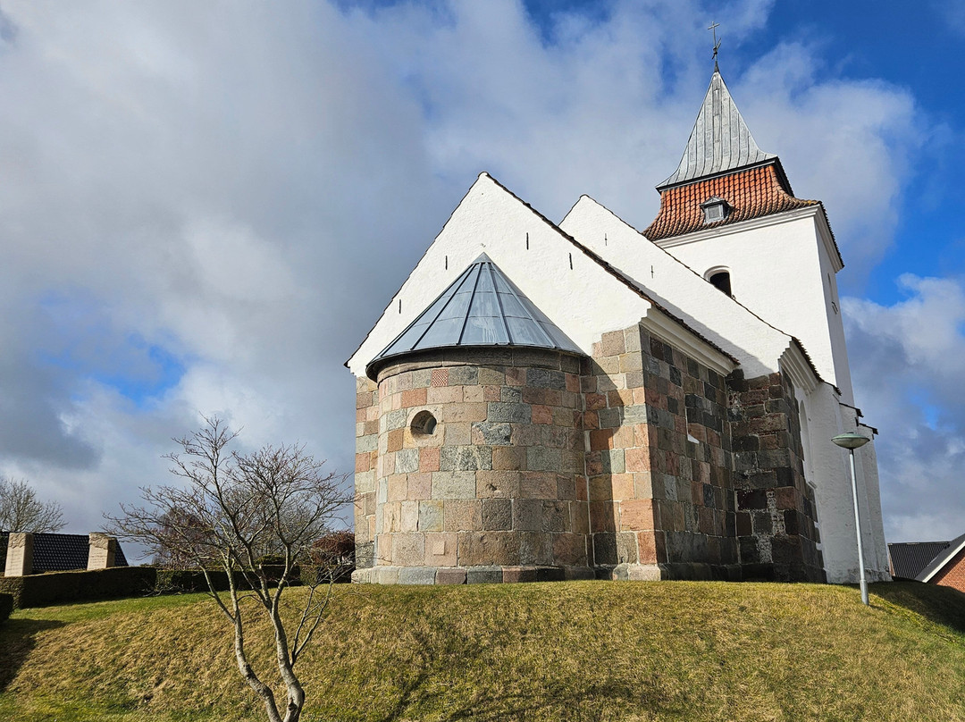 Sporring Kirke-Sporring必去景点