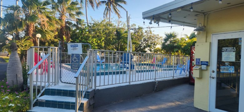 马拉松海戴尔汽车旅馆-官方