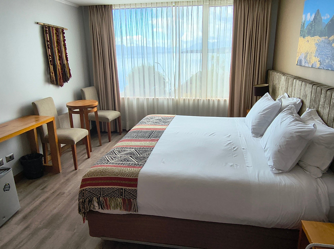 特拉兹套房酒店主图