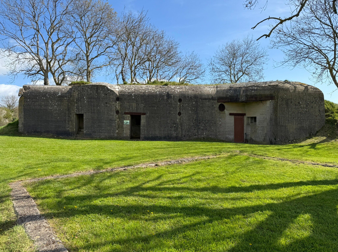 Normandy Jeep Tours-Sainte-Mere-Eglise必去景点