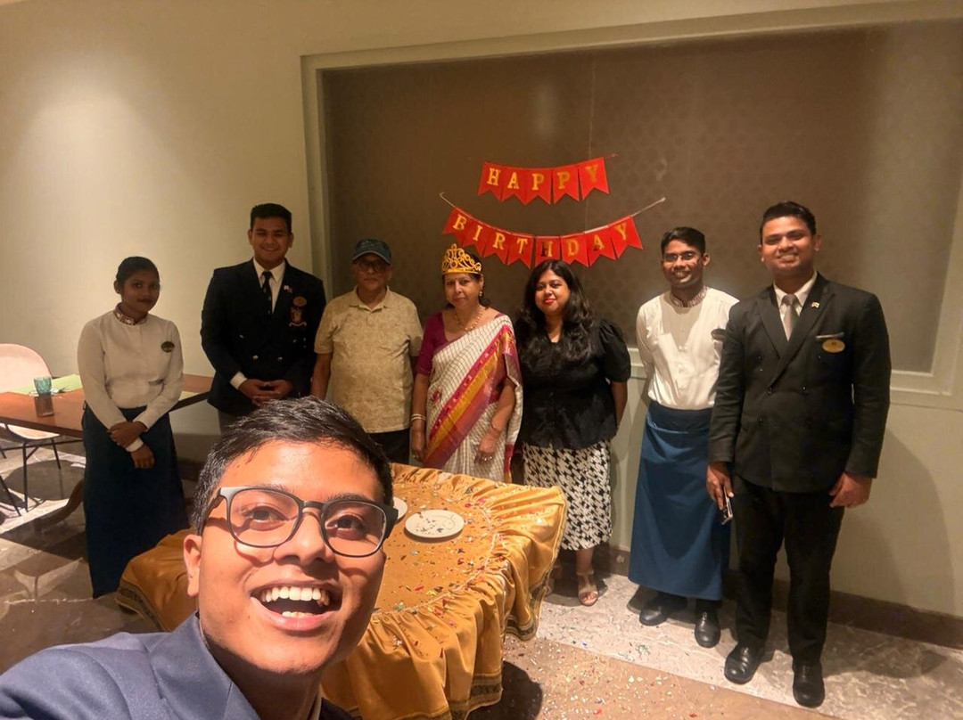 加尔各答（亦写作“Calcutta”）餐馆和美食-Grand Market Pavilion