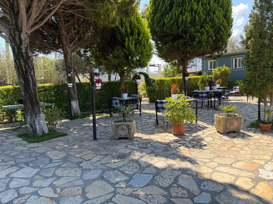 Berat Caravan Camping
