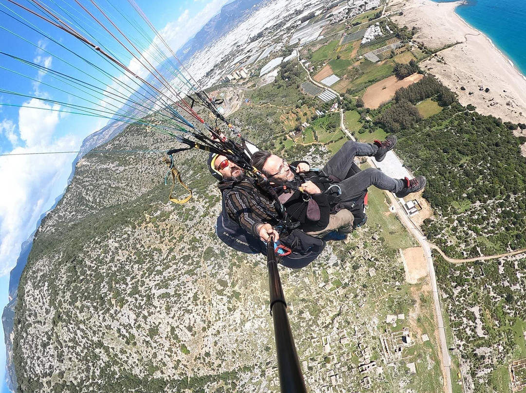 Tomris Paragliding