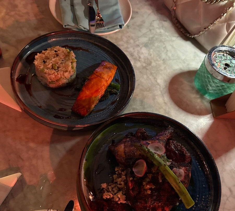 迪拜五号朱美拉棕榈酒店主图