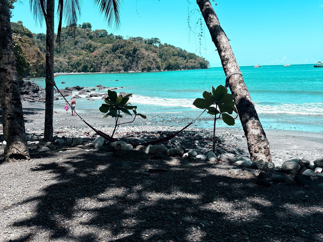 洛斯奥托斯度假村主图